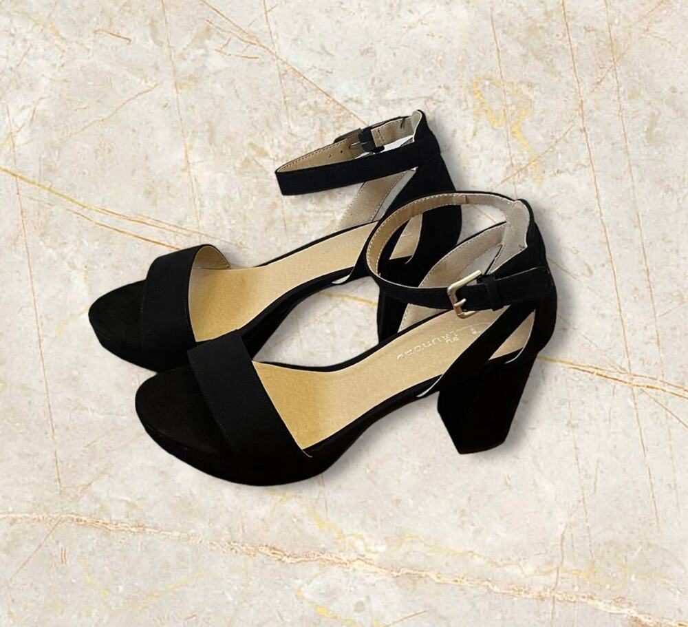 CL by Laundry Womens Go On Block Dress Sandals Size 8W